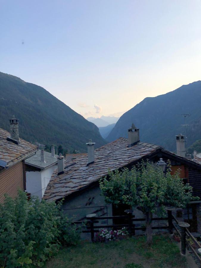 Апартаменти Il Piccolo Rifugio - Casa Вальтурнанш Екстер'єр фото